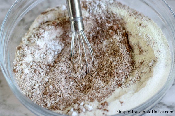 Combine all the ingredients for the hot chocolate mix in a large bowl.
